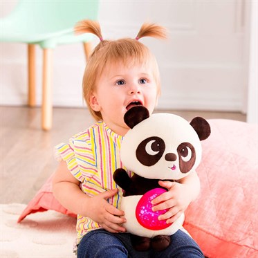 B.Toys Işıltılı Göbek ve Sesli Peluş Panda